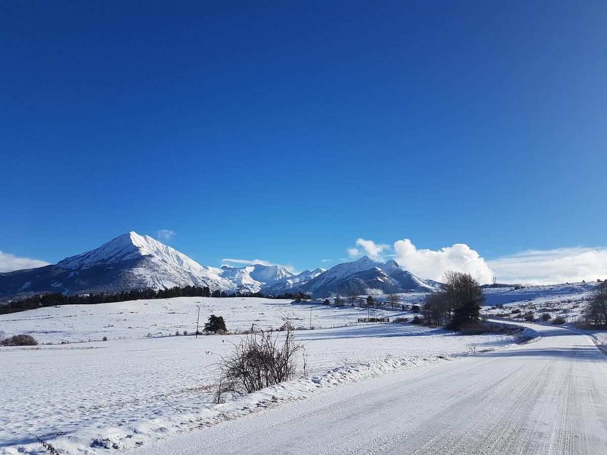 Les Hauts Des Auches Ансель Экстерьер фото